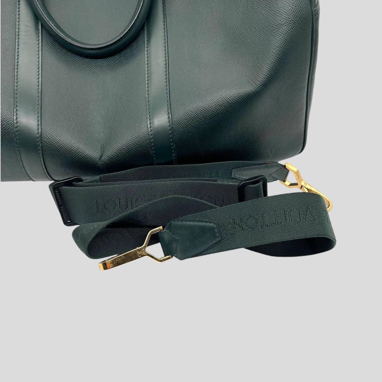 Louis Vuitton Kendall PM Taiga