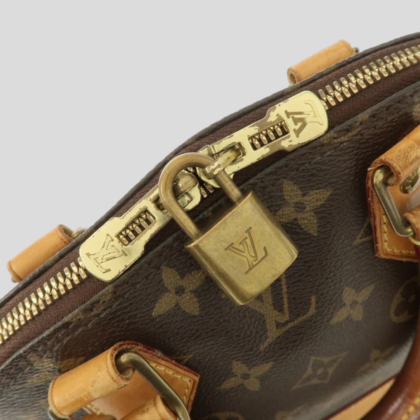 Louis Vuitton Alma BB