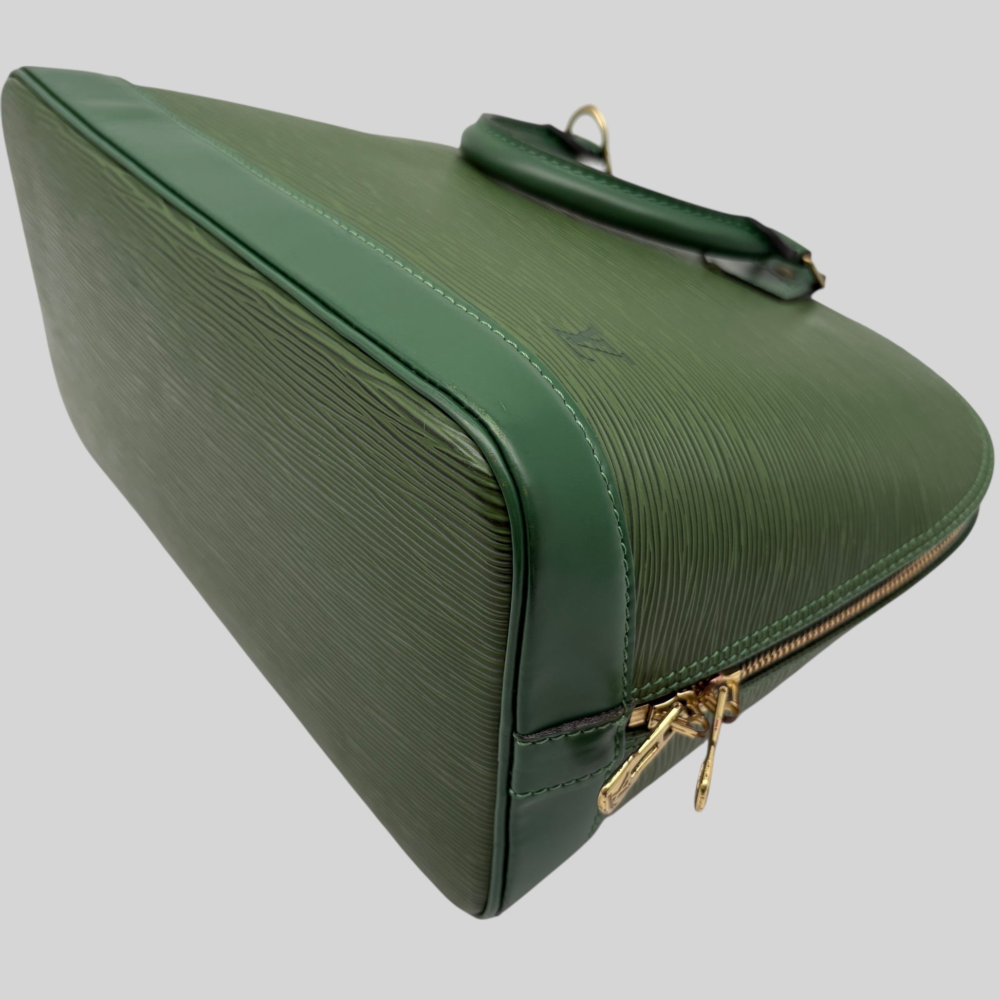 Louis Vuitton Alma PM Epi