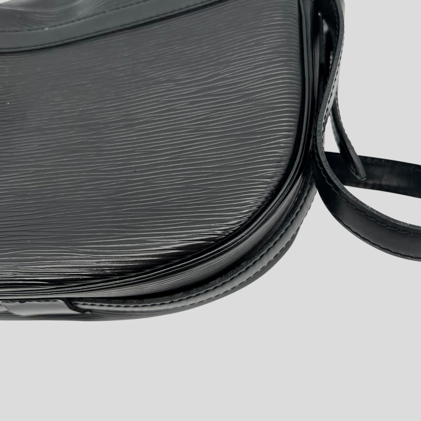 Louis Vuitton Jeune Fille MM
