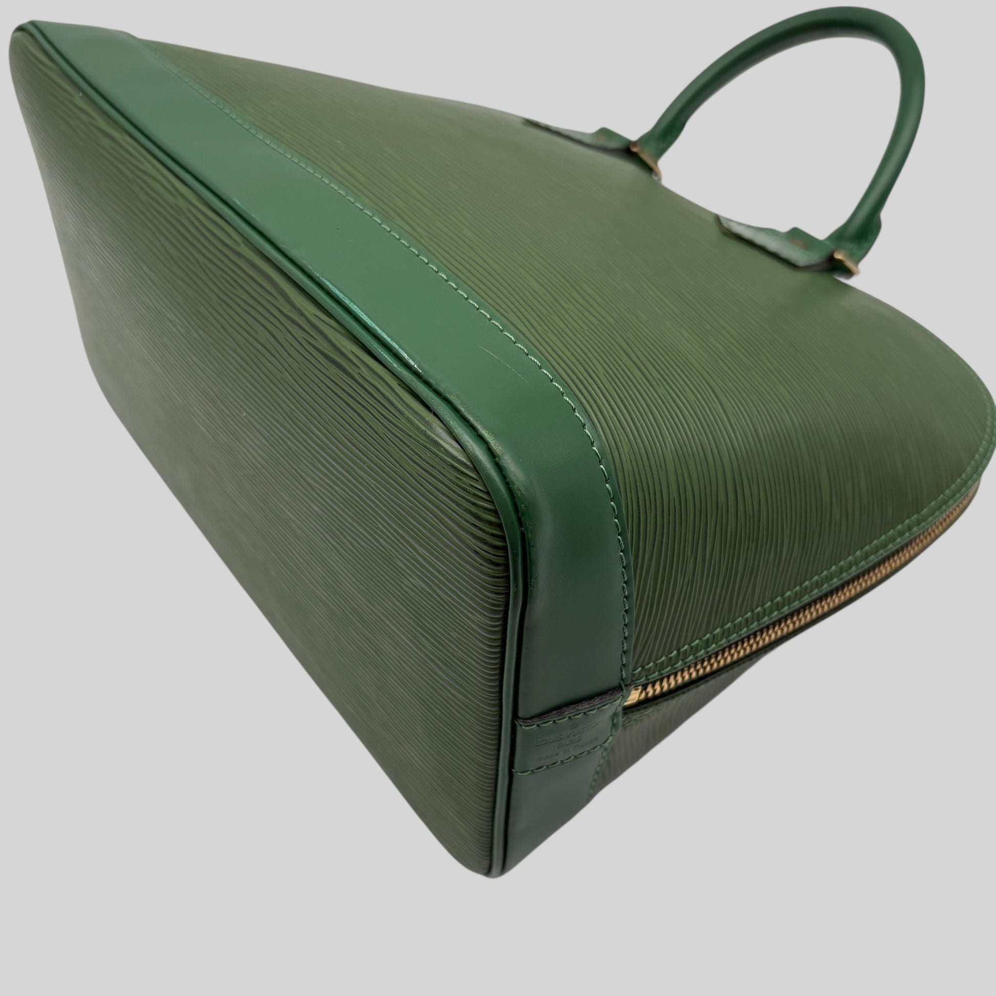 Louis Vuitton Alma PM Epi