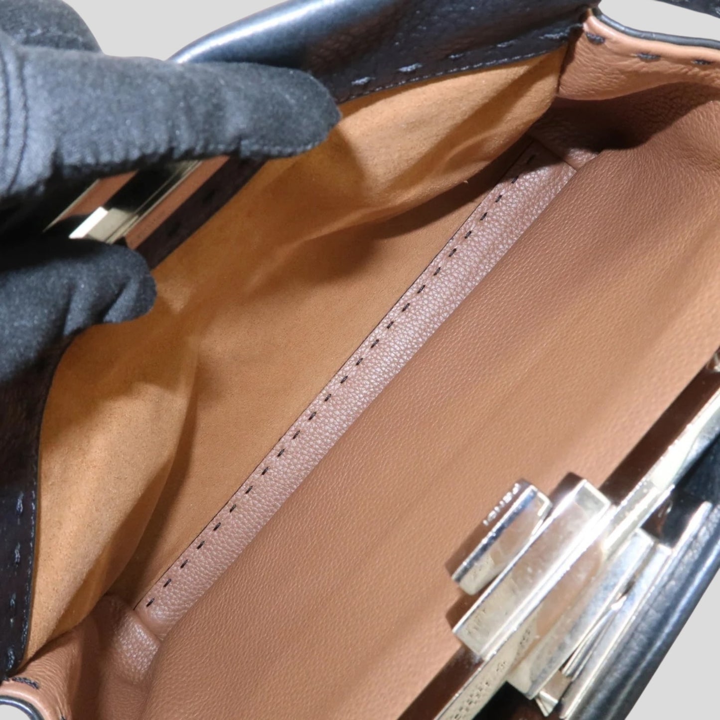 Fendi Peekaboo Selleria