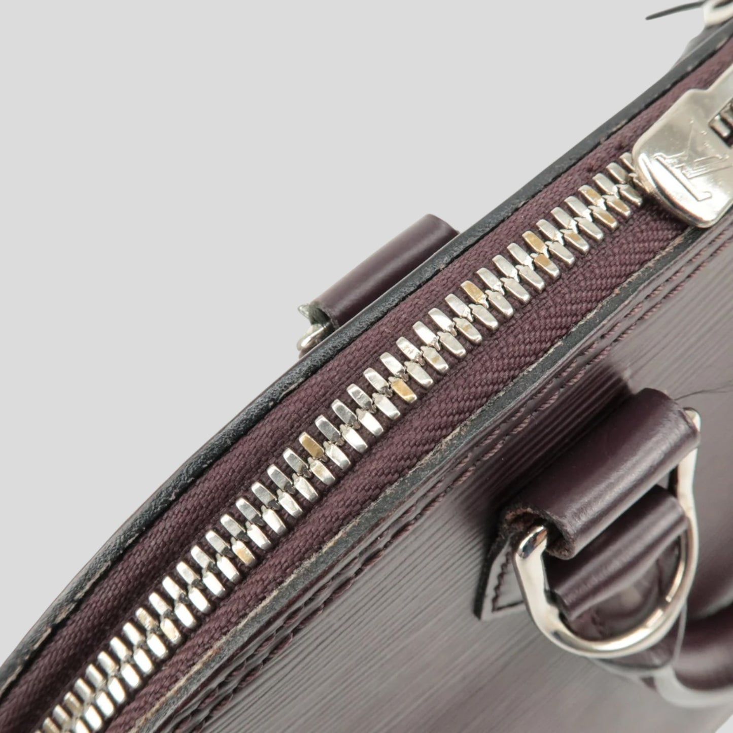 Louis Vuitton Alma PM