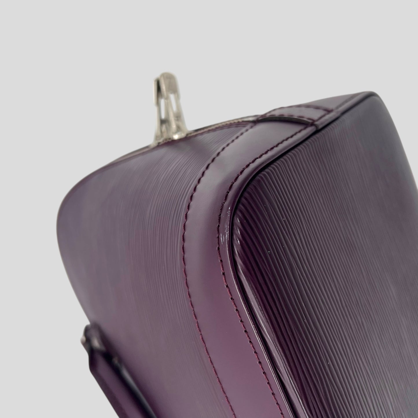Louis Vuitton Alma PM
