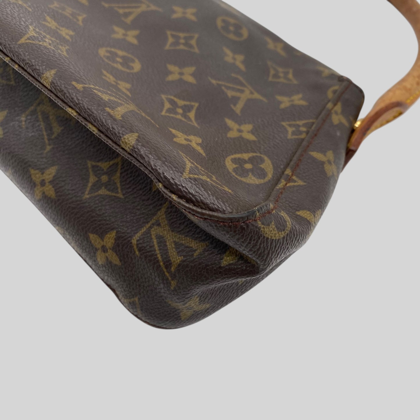 Louis Vuitton Looping PM
