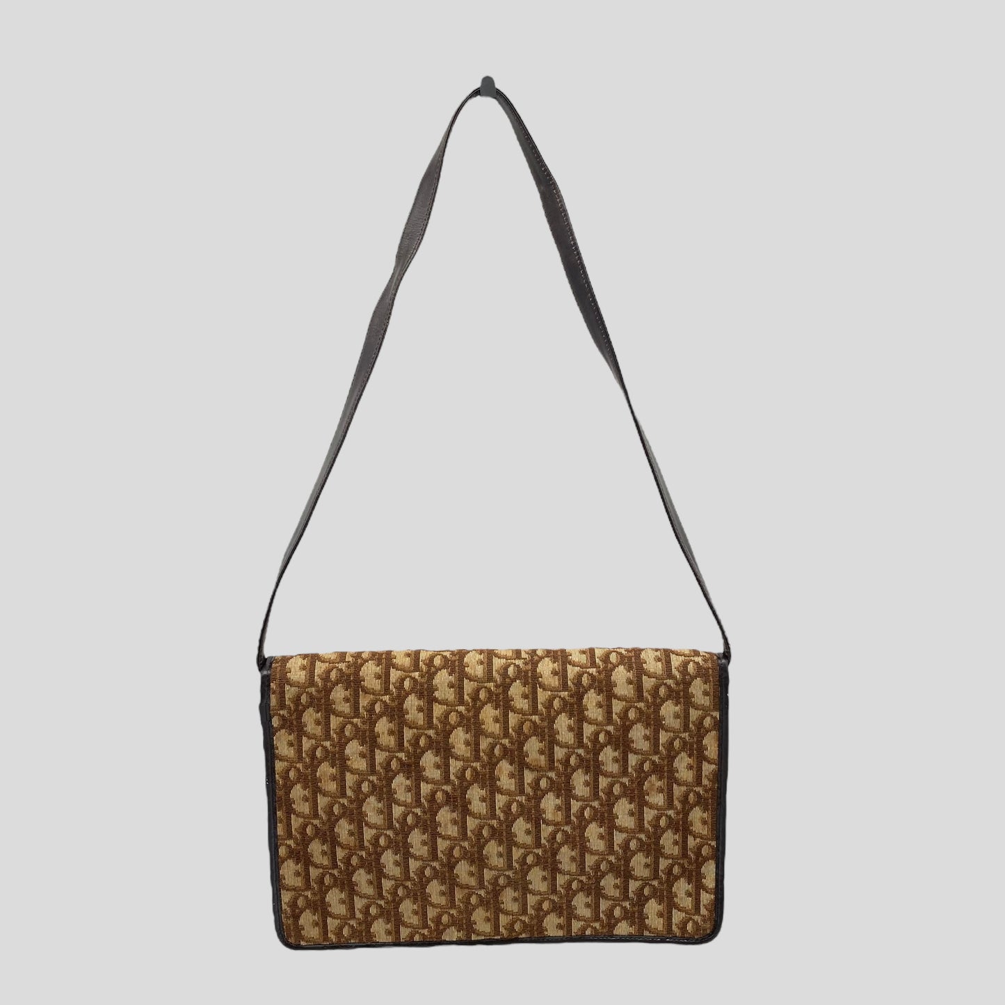 Dior Trotter