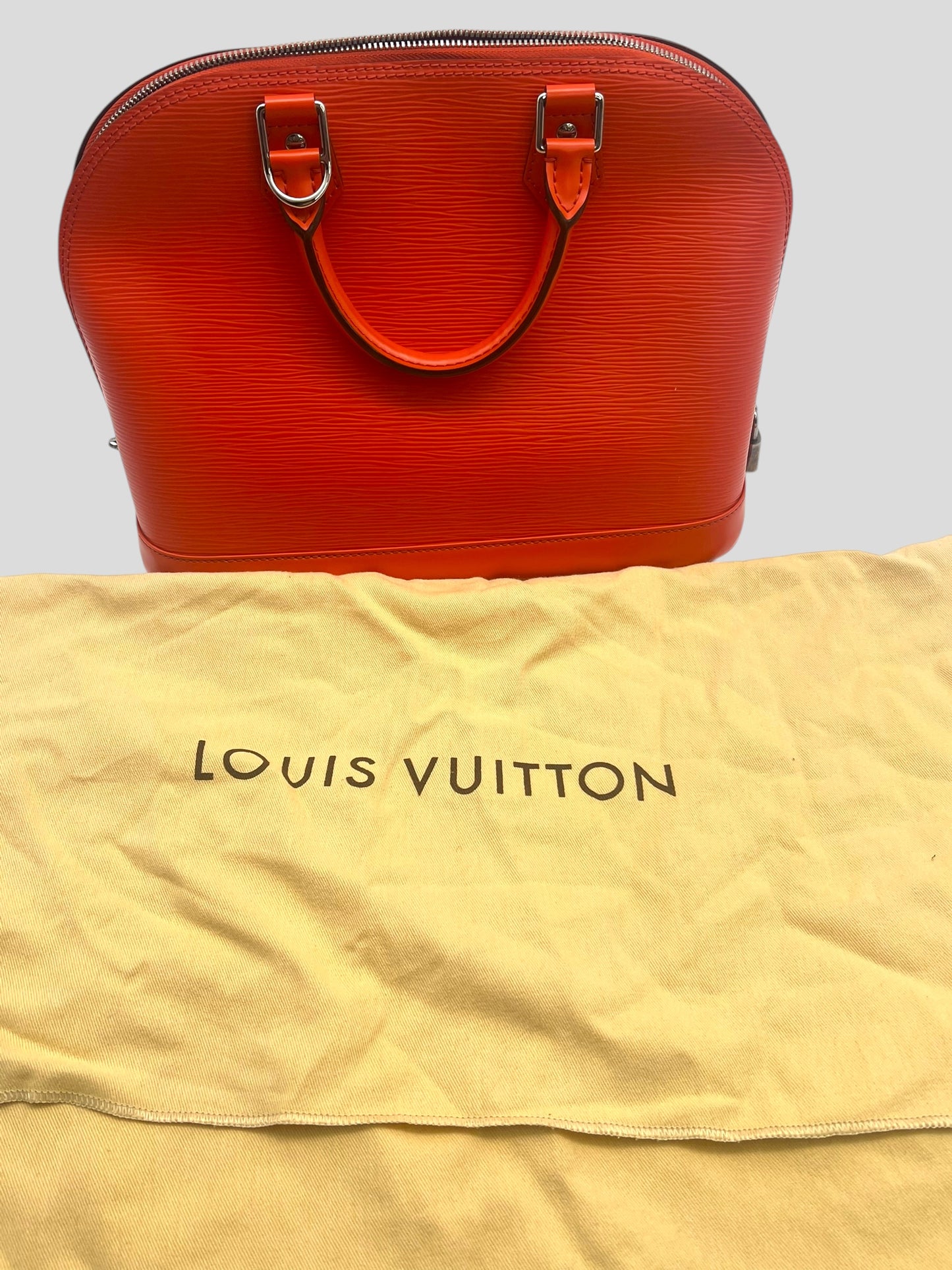 Louis Vuitton Alma PM