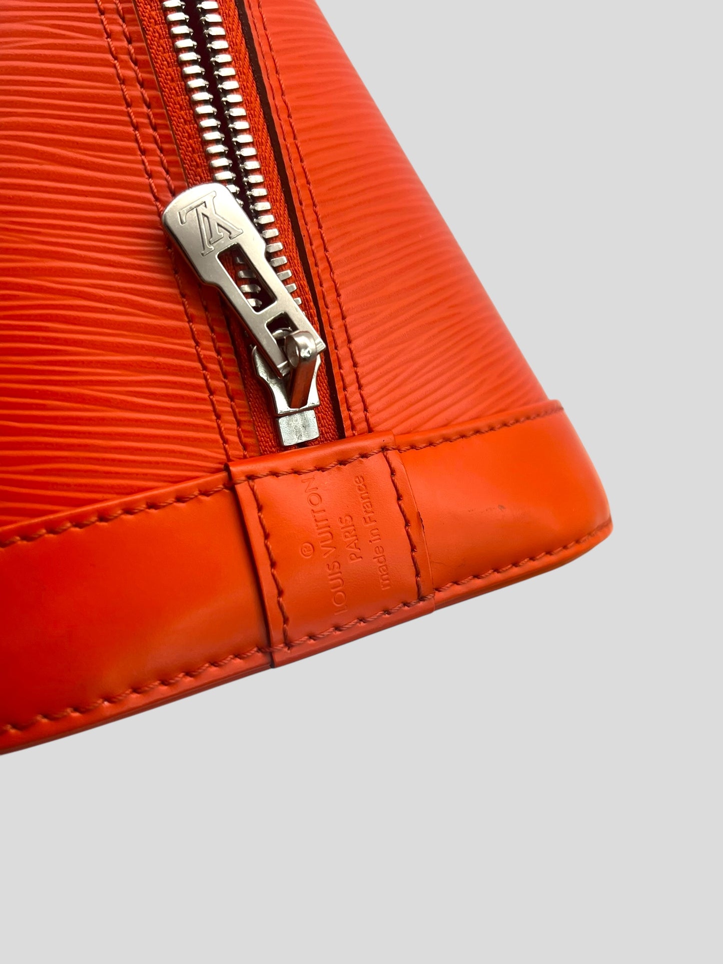 Louis Vuitton Alma PM