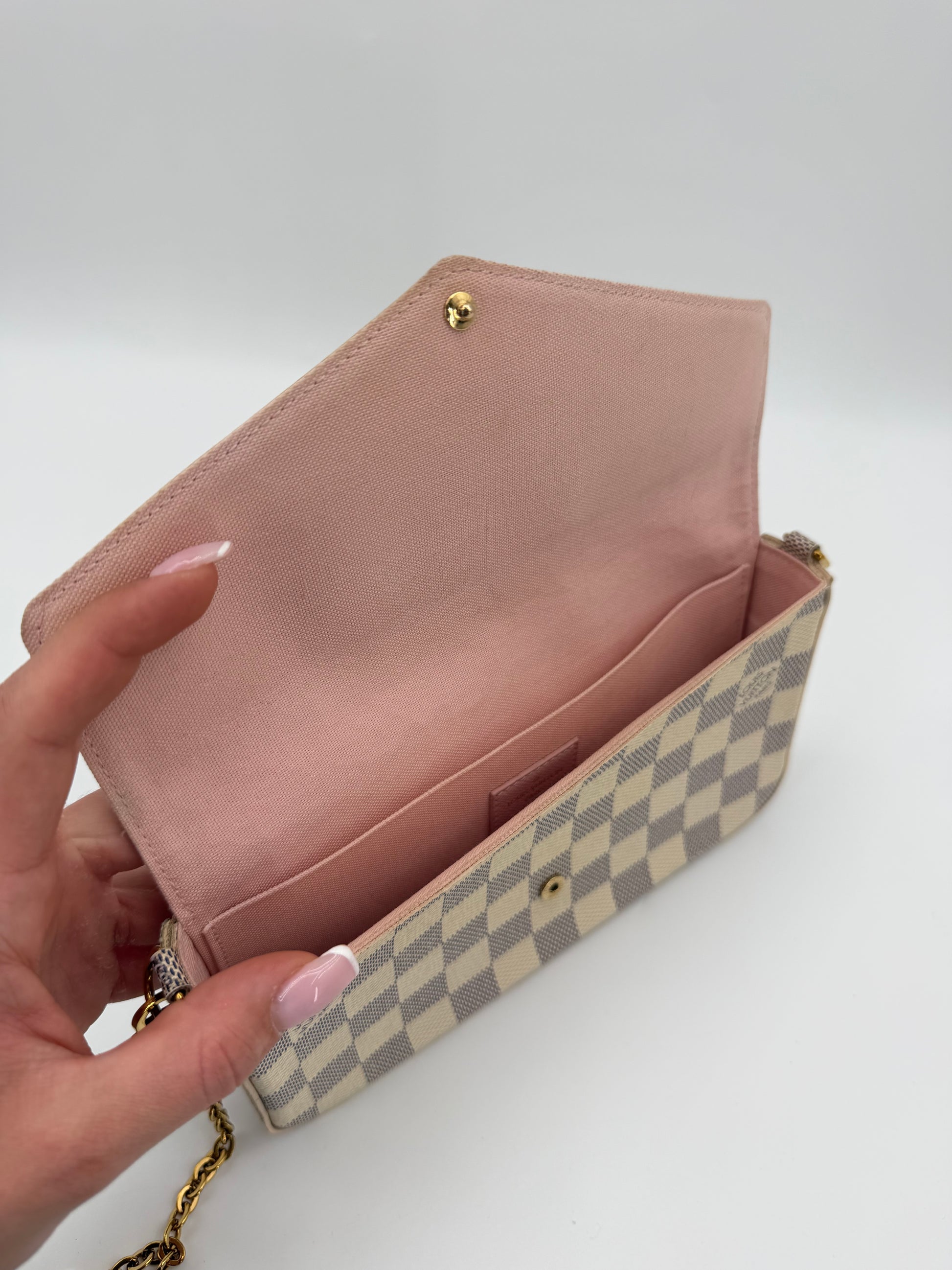 LOUIS VUITTON FELICIE