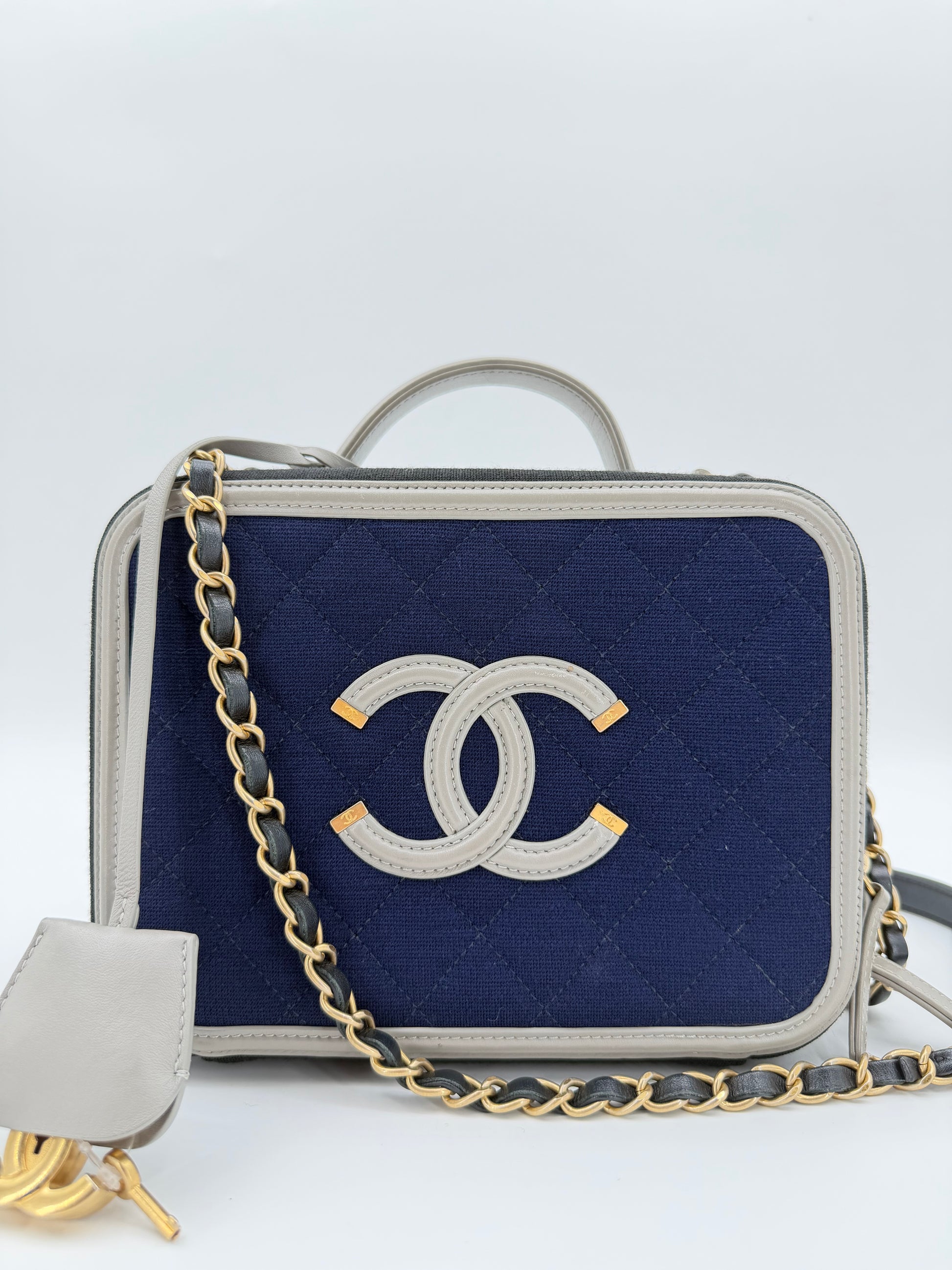 CHANEL VANITY  FILIGREE
