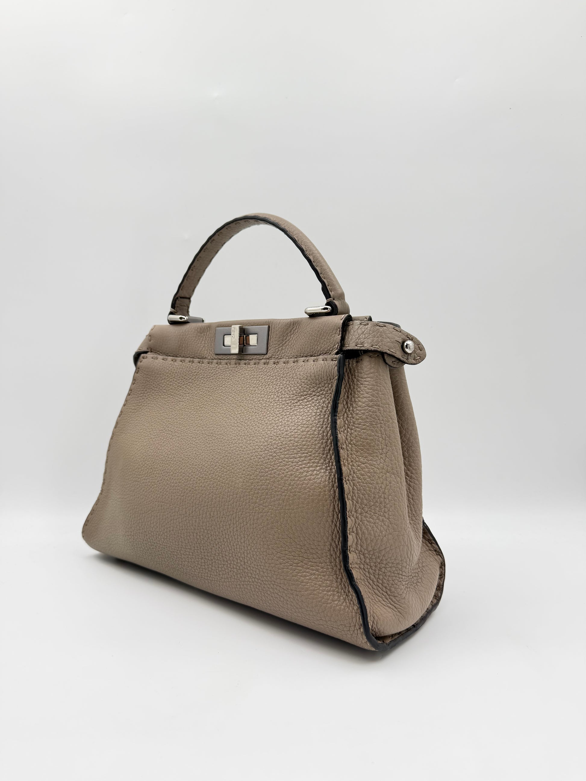 FENDI PEEKABOO SELLERIA