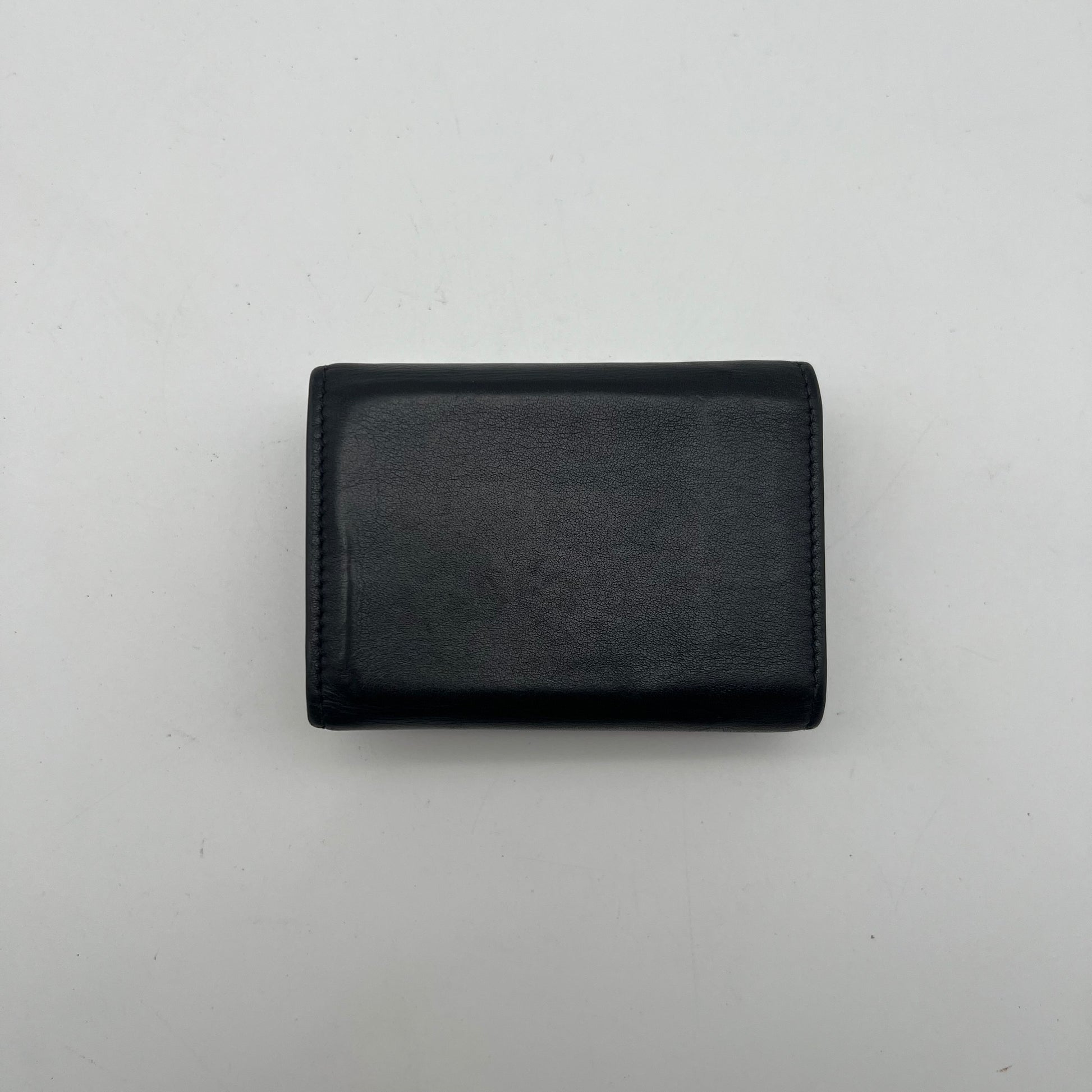 Yves Saint Laurent Compact