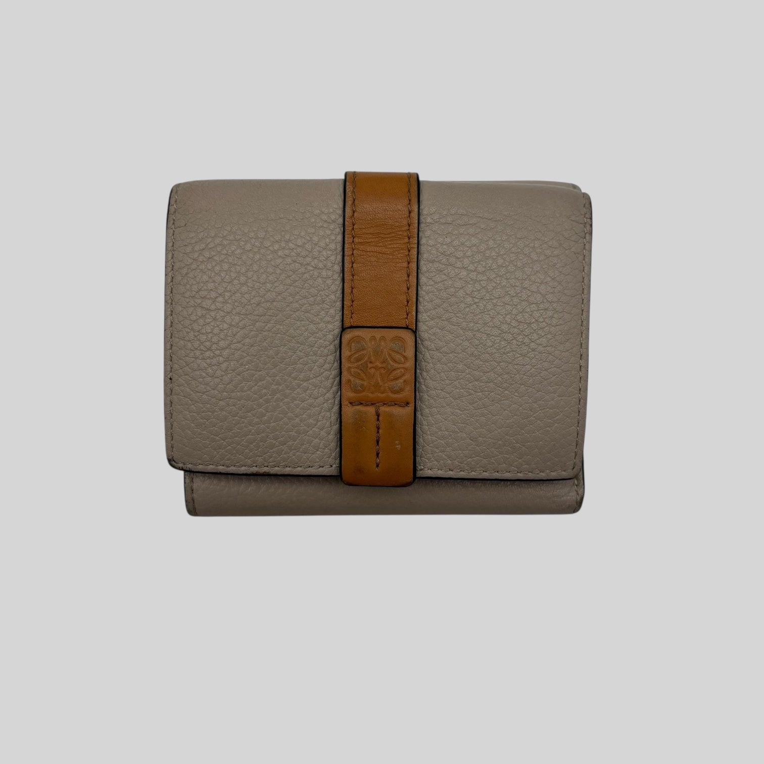 Loewe Compact