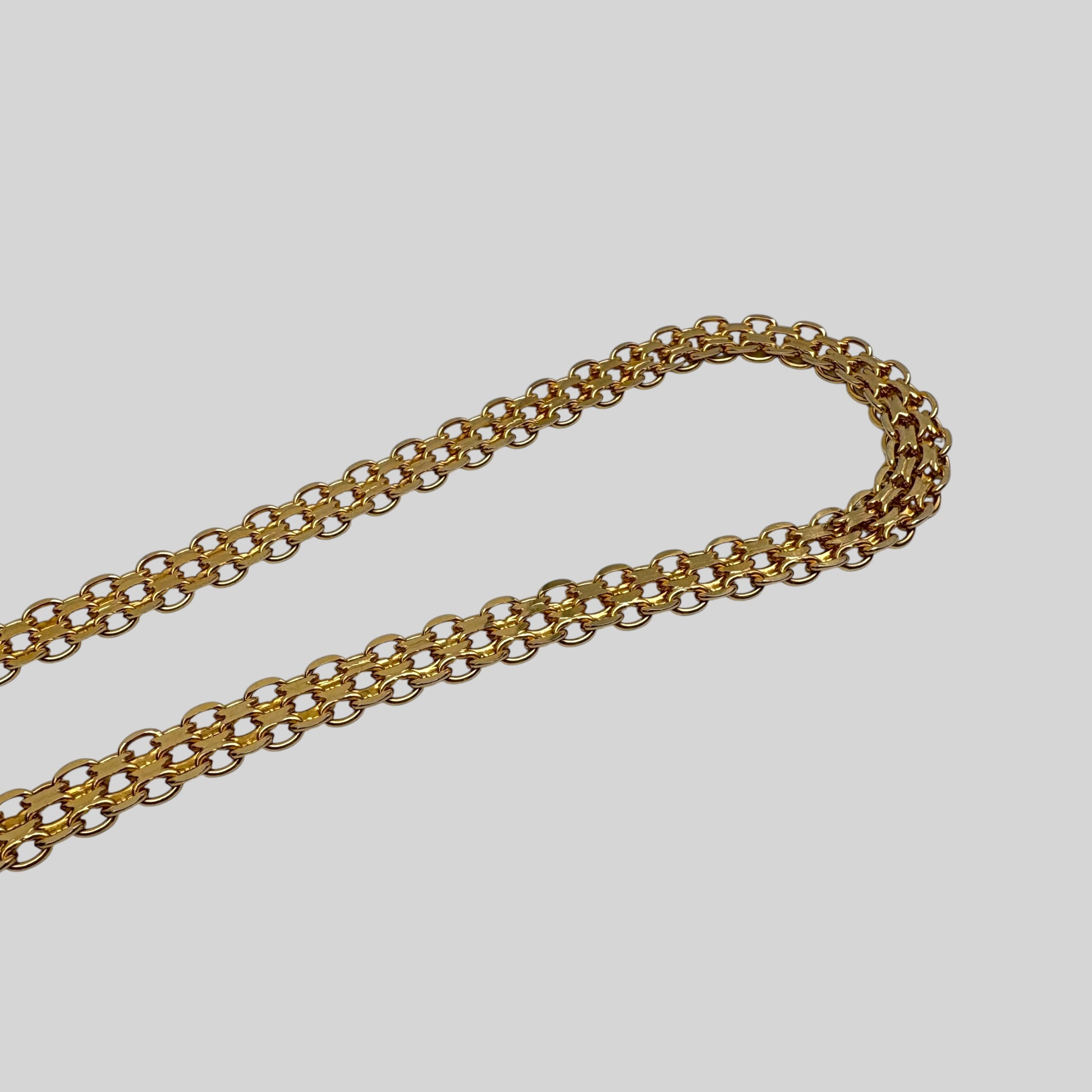 Gucci Chain Shoulder