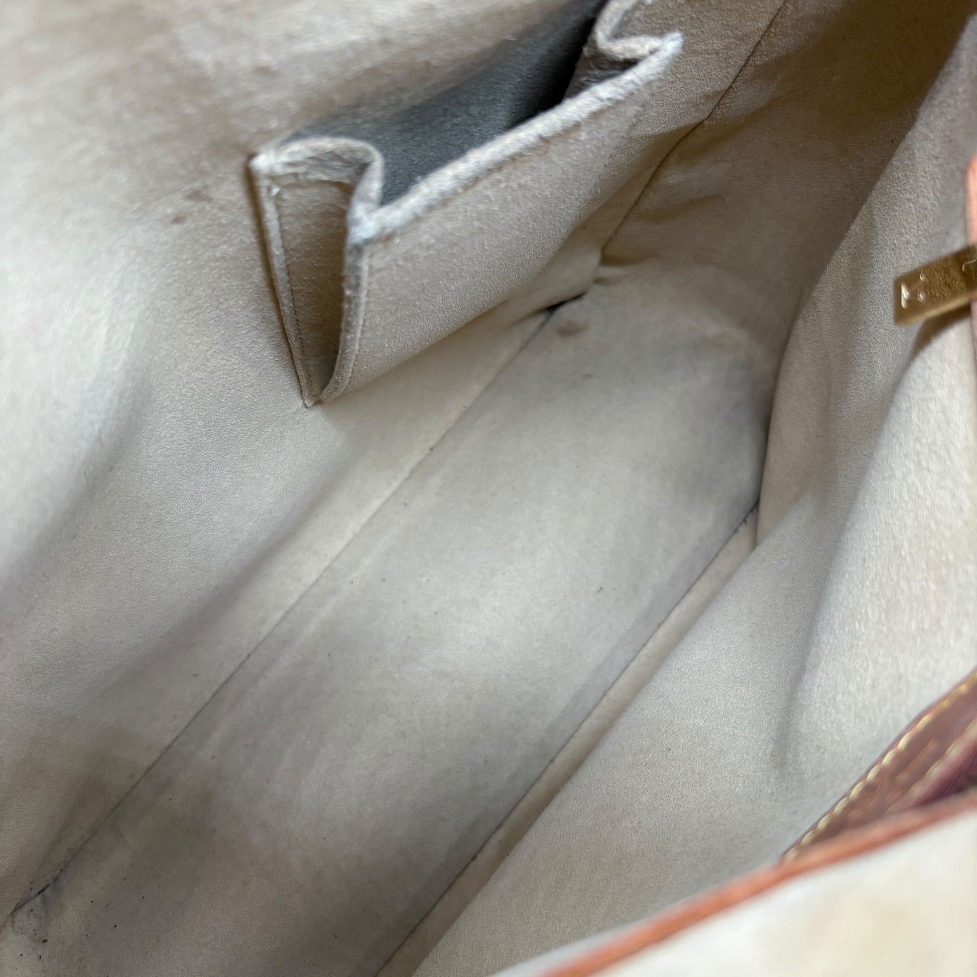 Louis Vuitton Looping GM