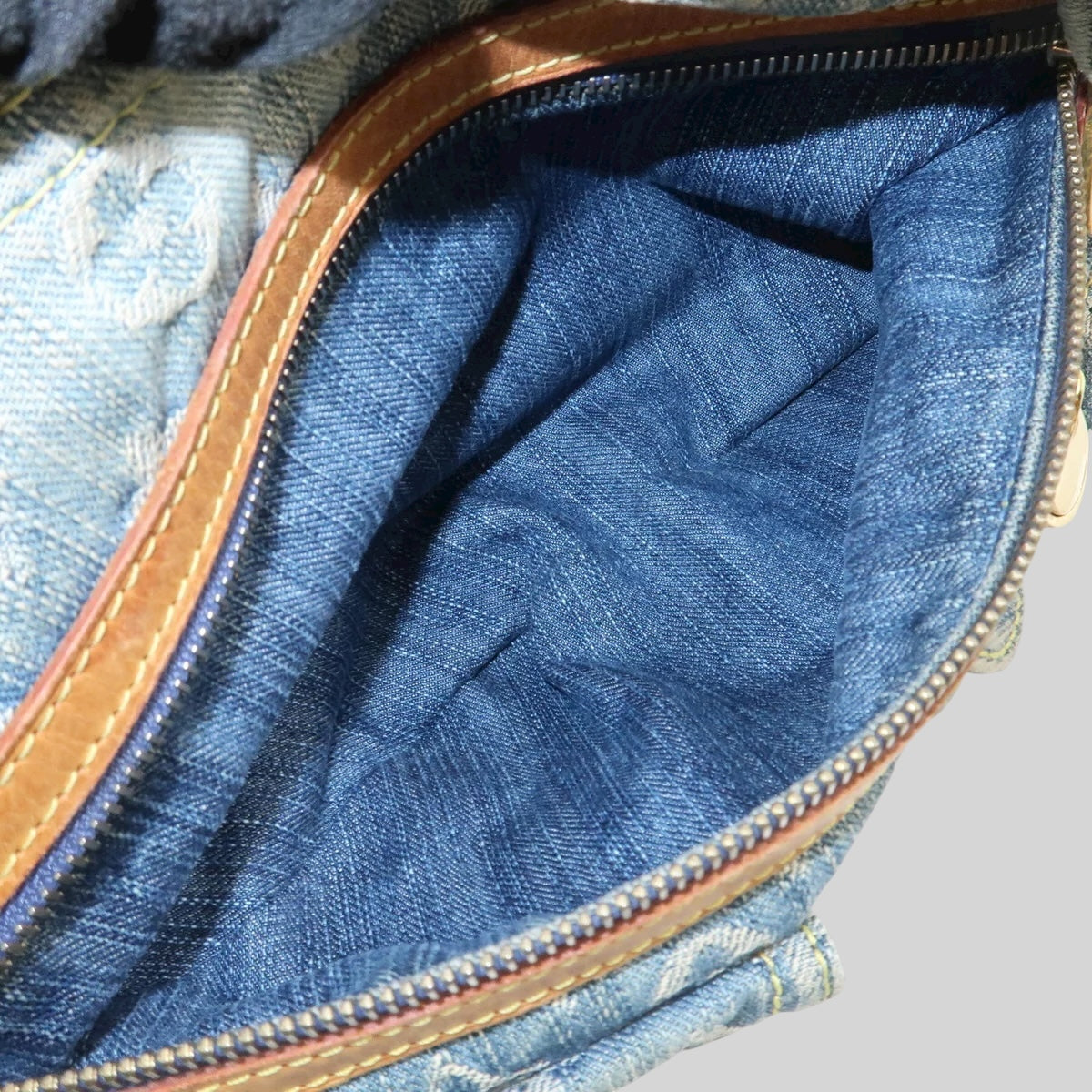 Louis Vuitton Baggy PM