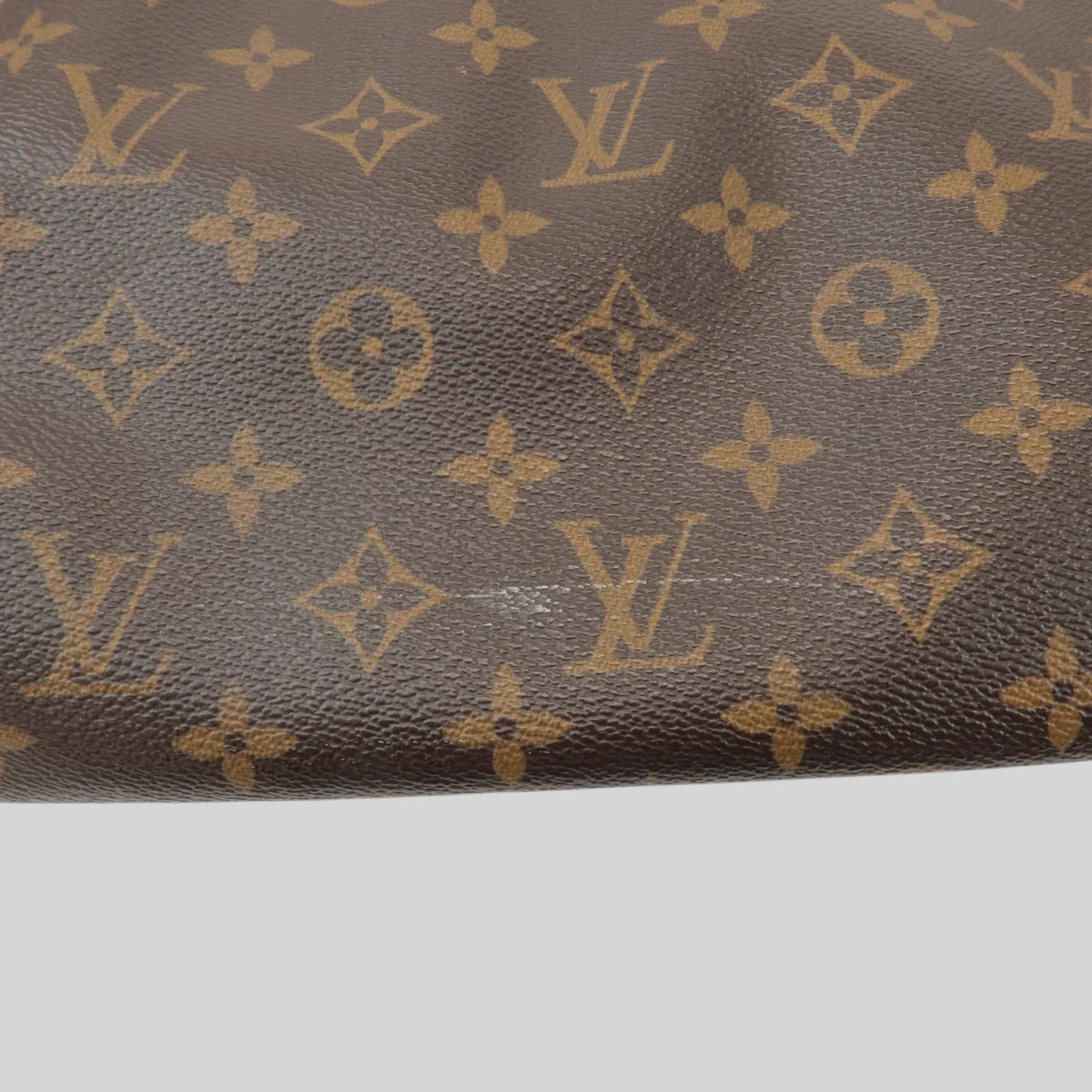 Louis Vuitton Mezzo