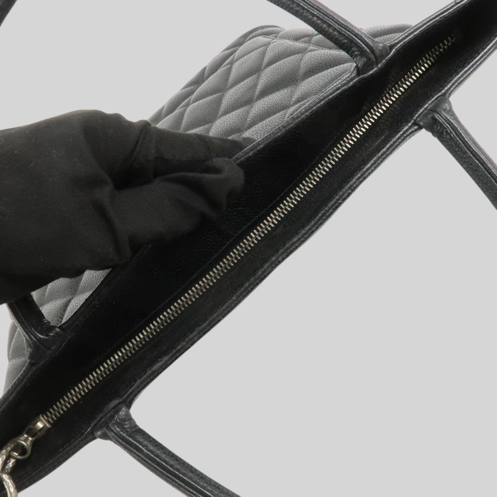 Chanel Coco Médaillon