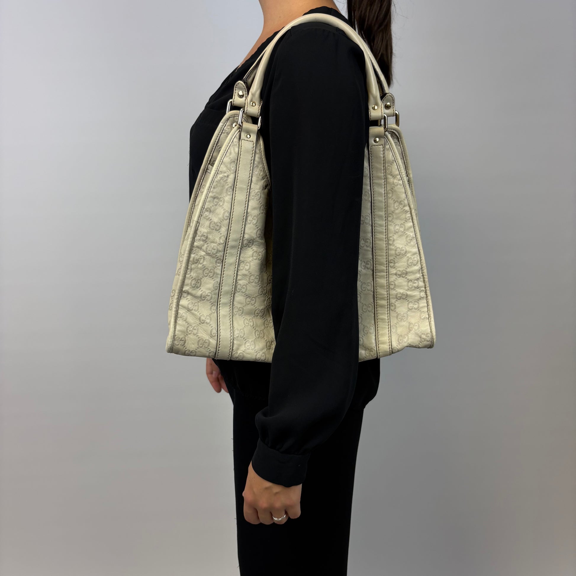 Gucci Jackie GG Ivory
