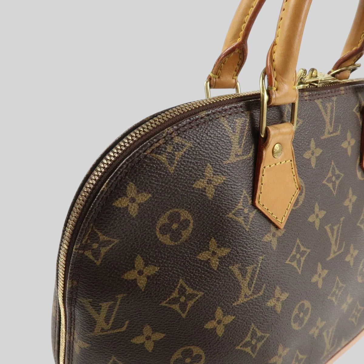 Louis Vuitton Alma PM