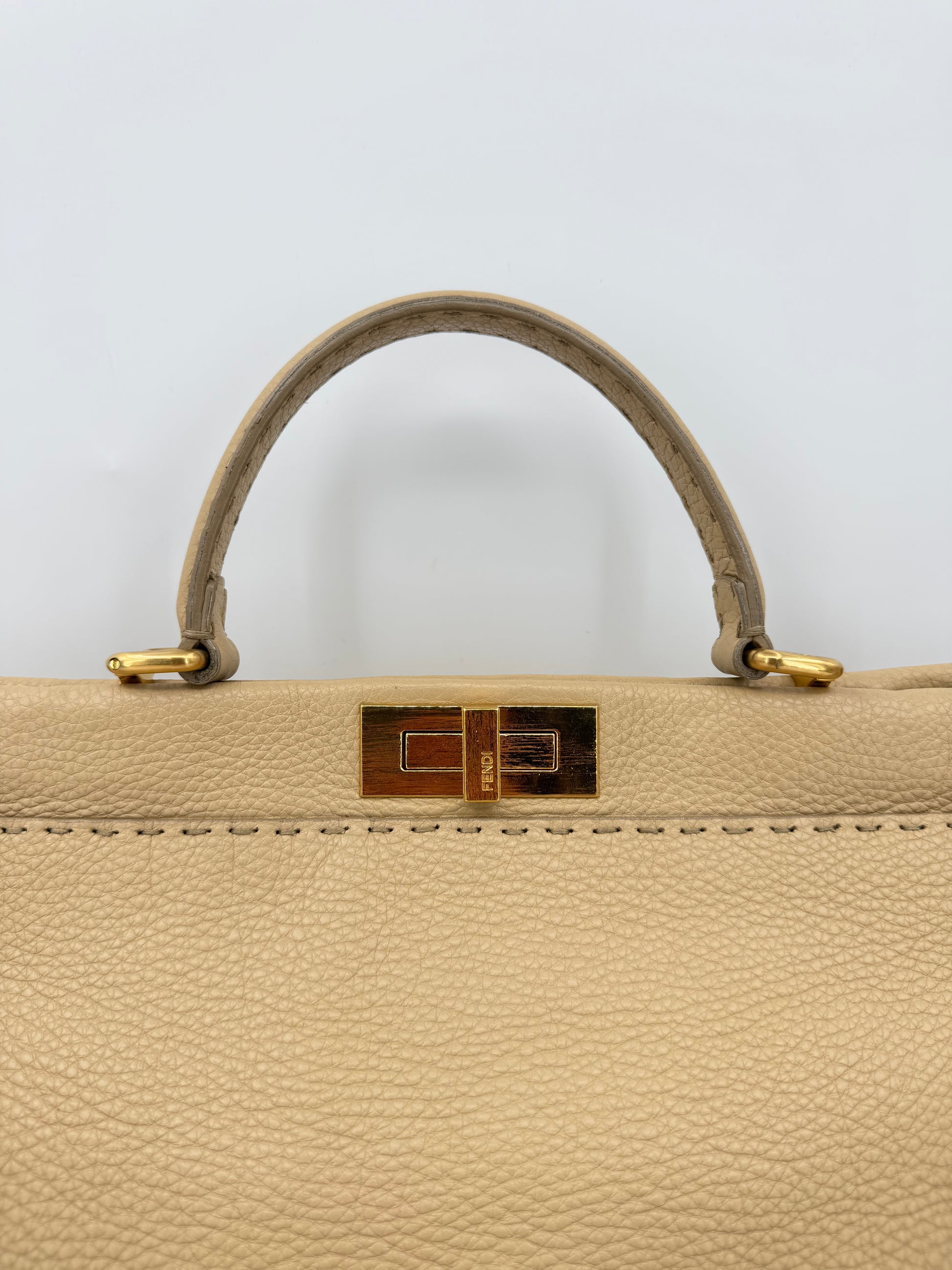 FENDI PEEKABOO SELLERIA