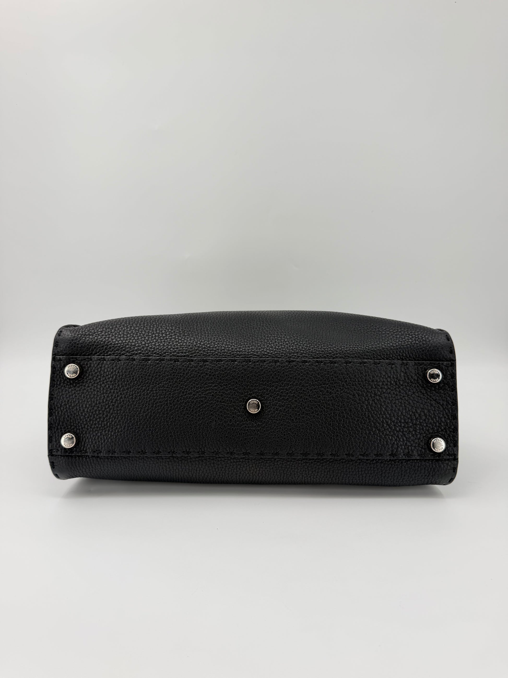 FENDI PEEKABOO SELLERIA
