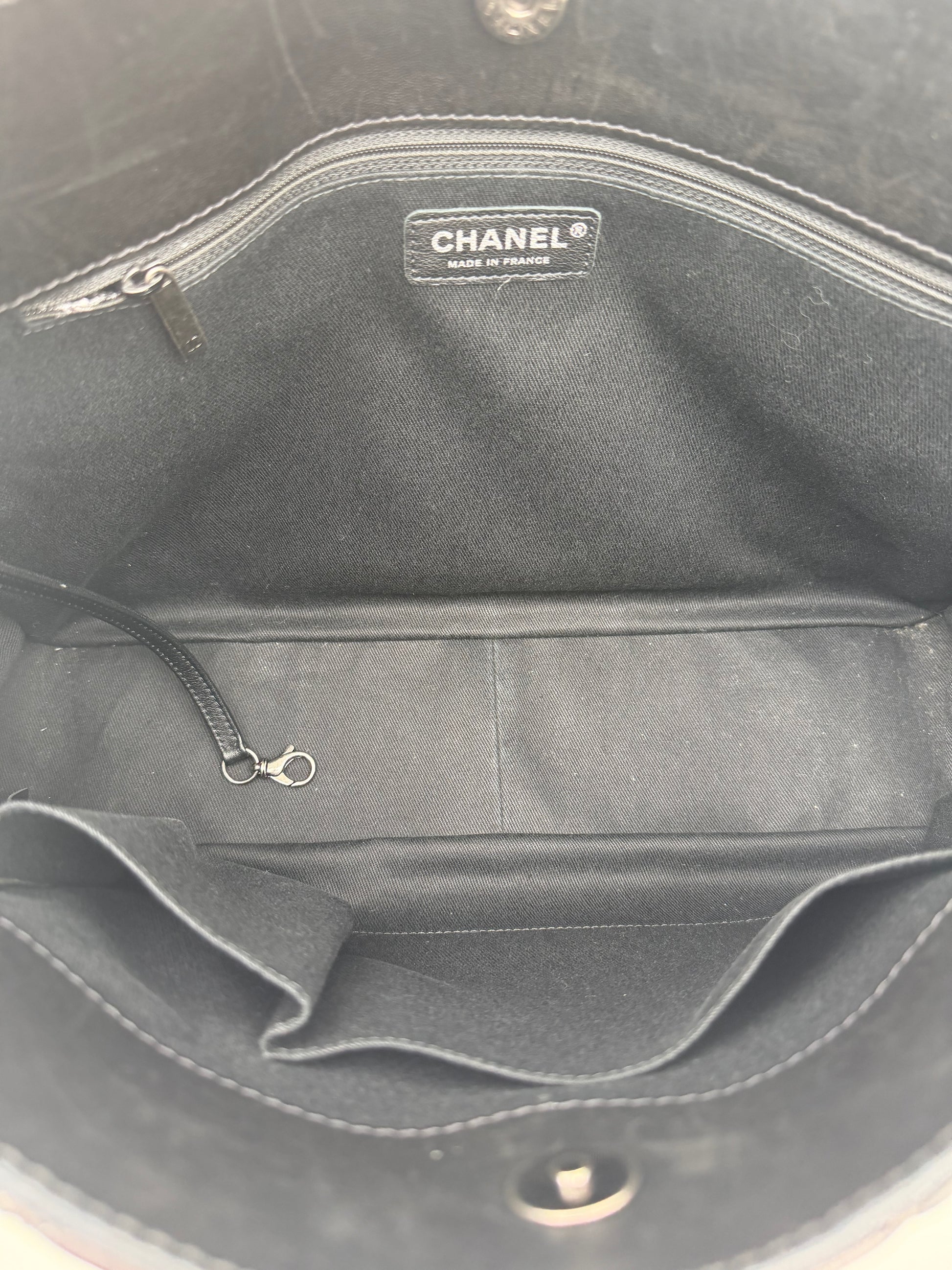 CHANEL 2.55 TOTE