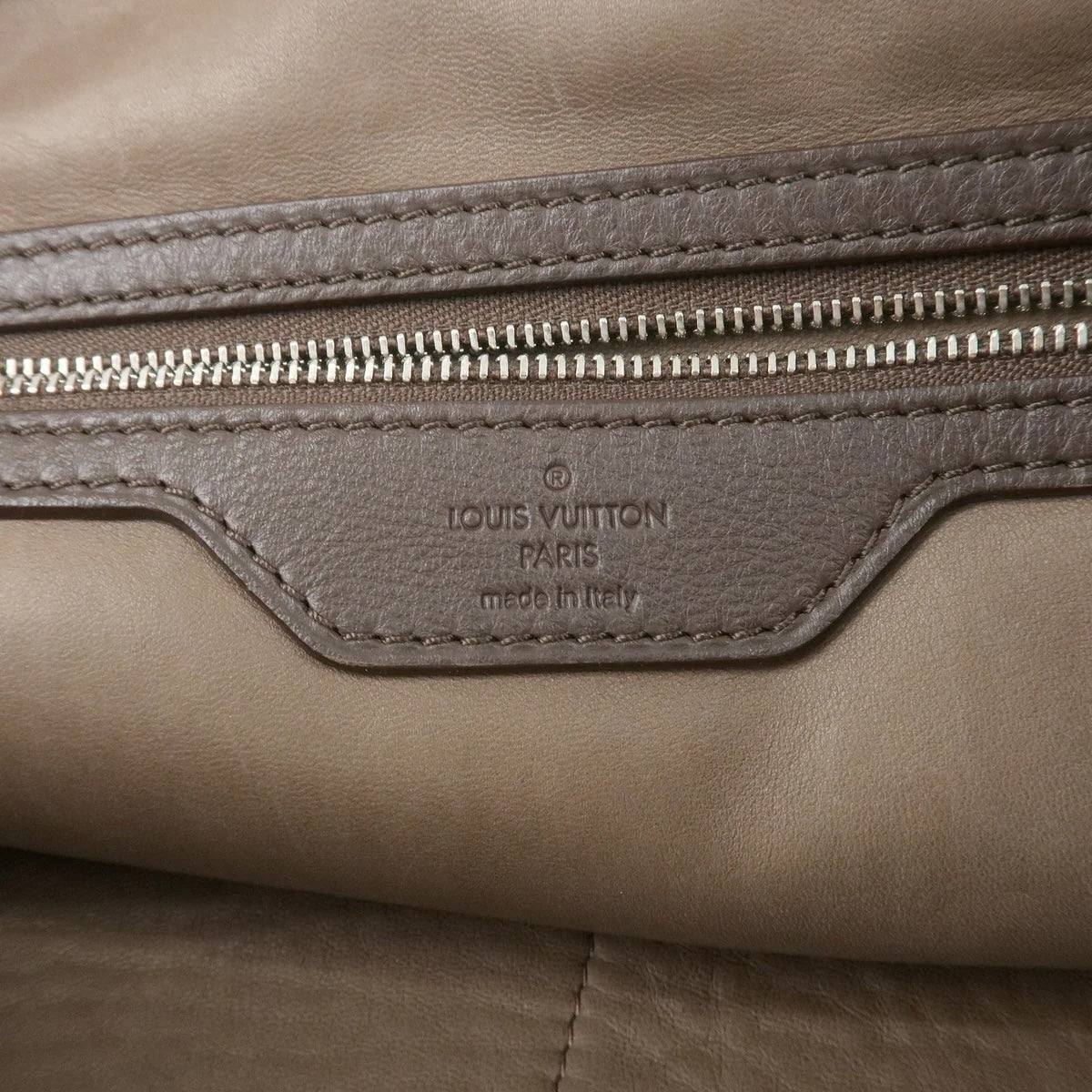 Louis Vuitton Antheia Ixia MM