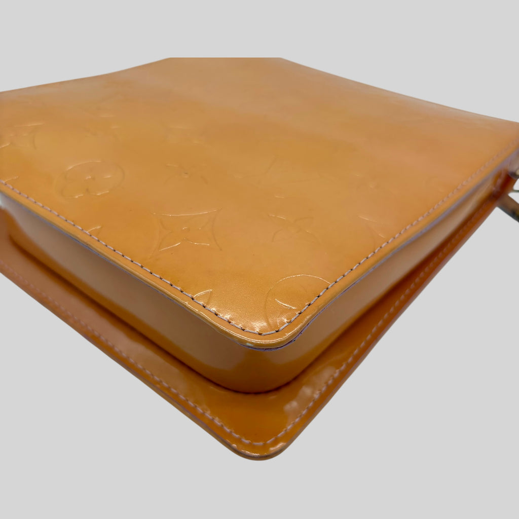 Louis Vuitton Motte