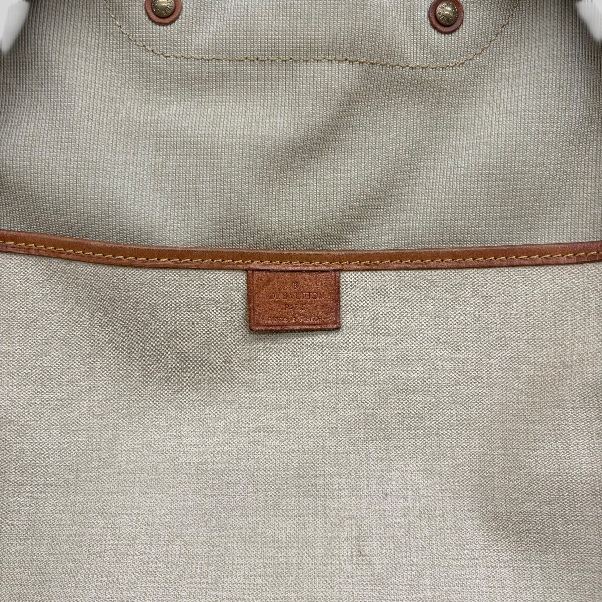 Louis Vuitton Excursion