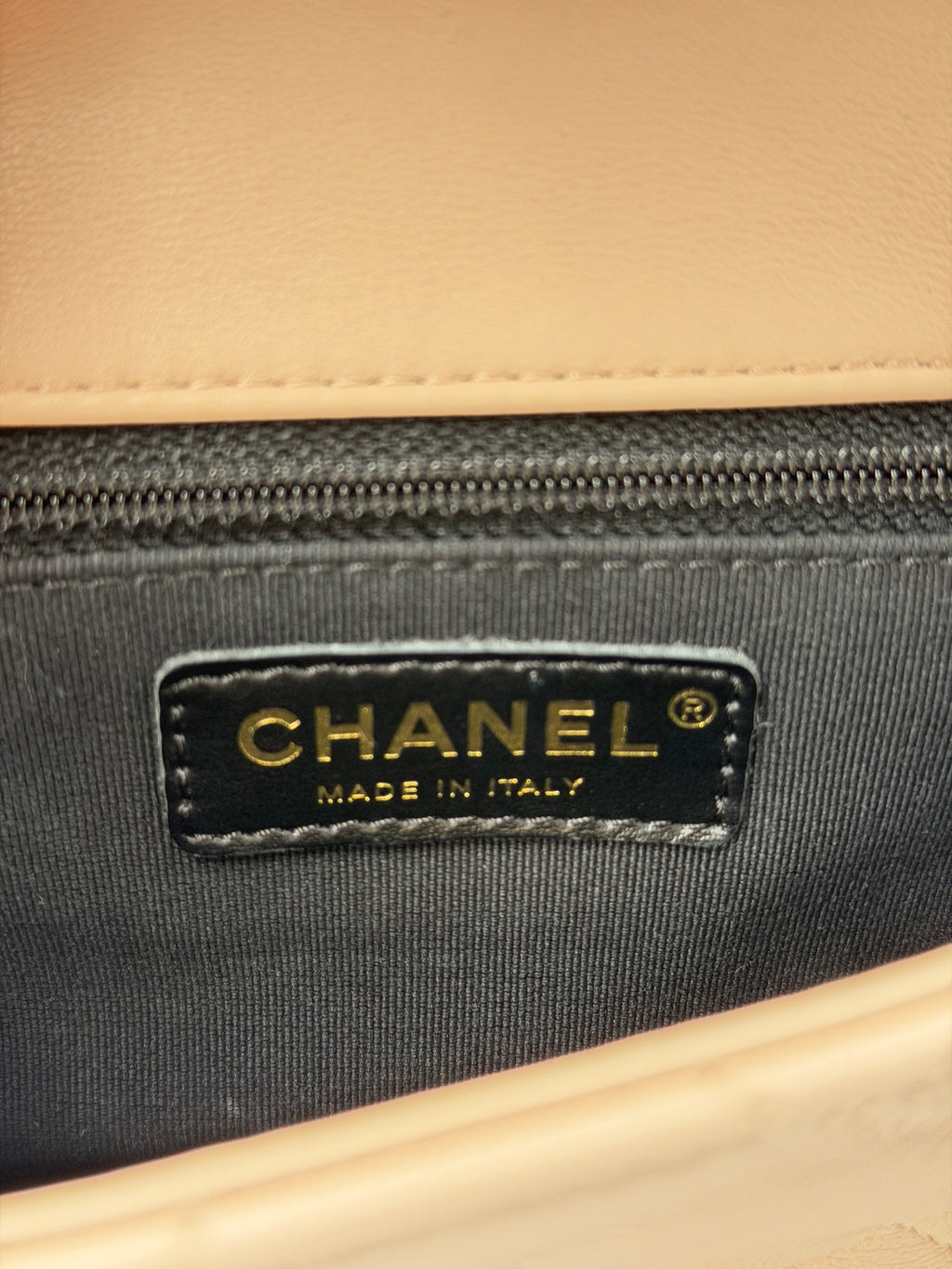 CHANEL MY OWN FRAME