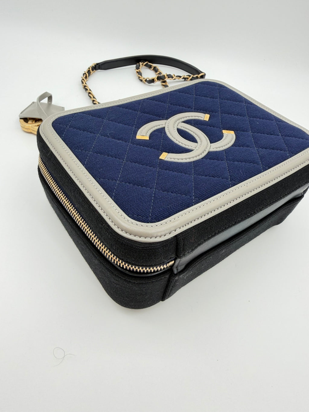 CHANEL VANITY  FILIGREE