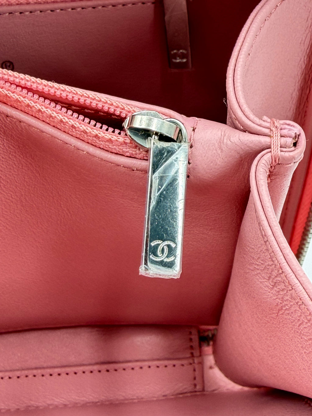 CHANEL VANITY FILIGREE