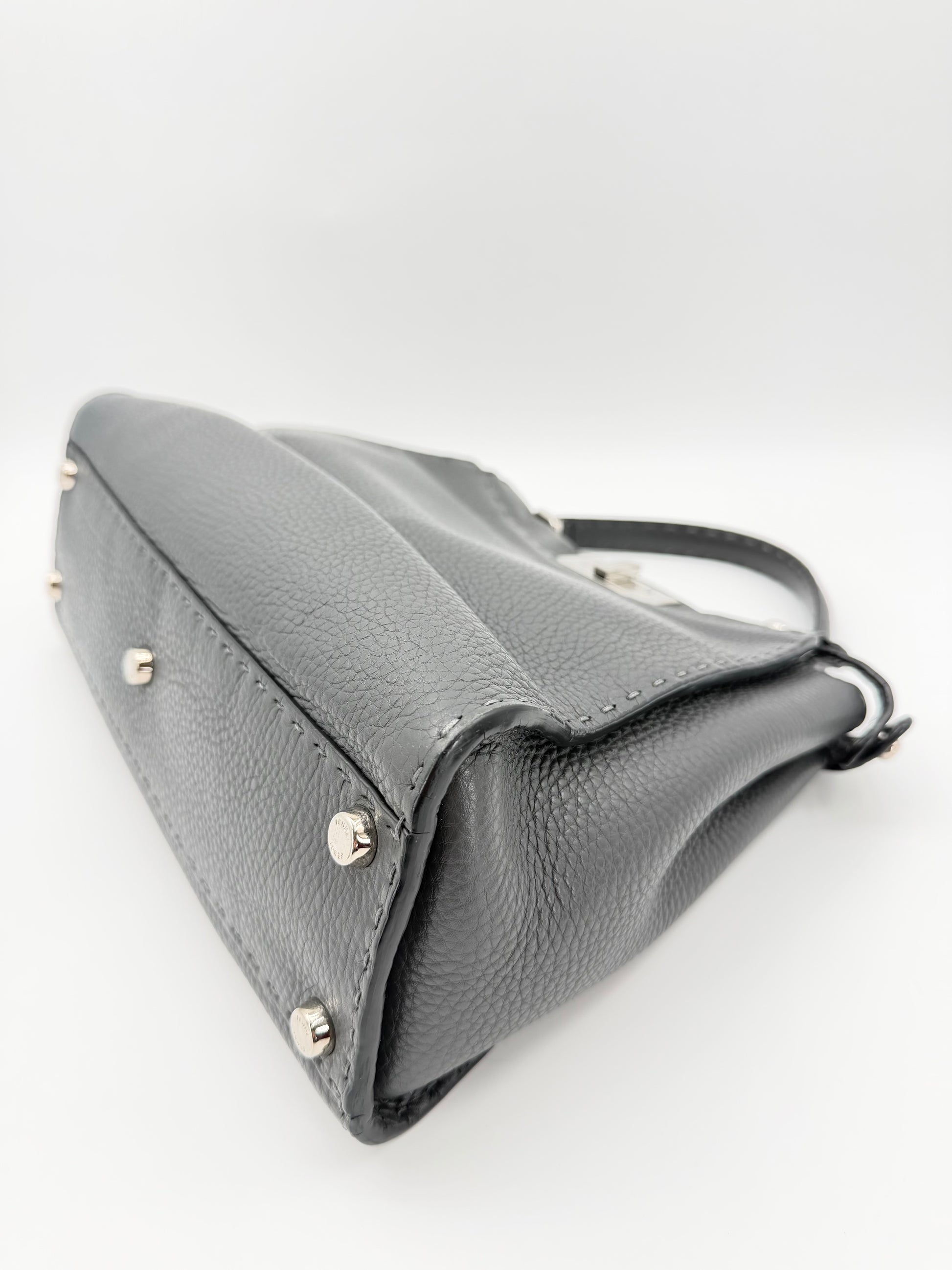 FENDI PEEKABOO SELLERIA