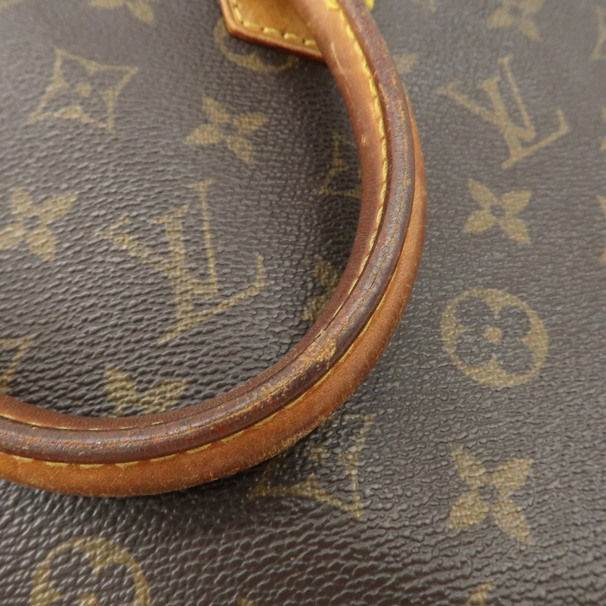 Louis Vuitton Alma PM