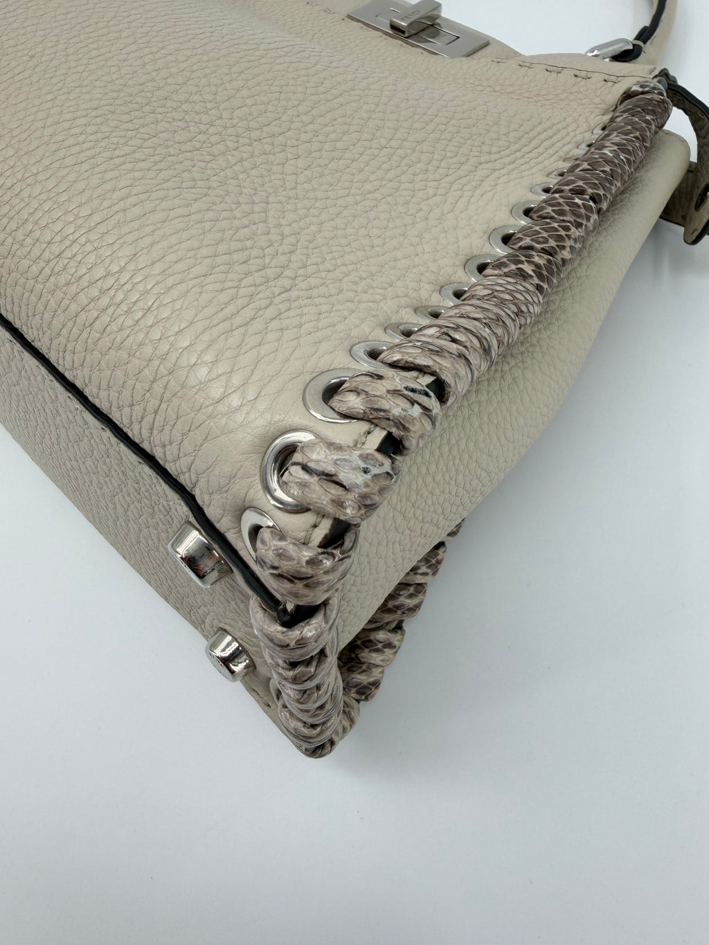 FENDI PEEKABOO SELLERIA PYTHON