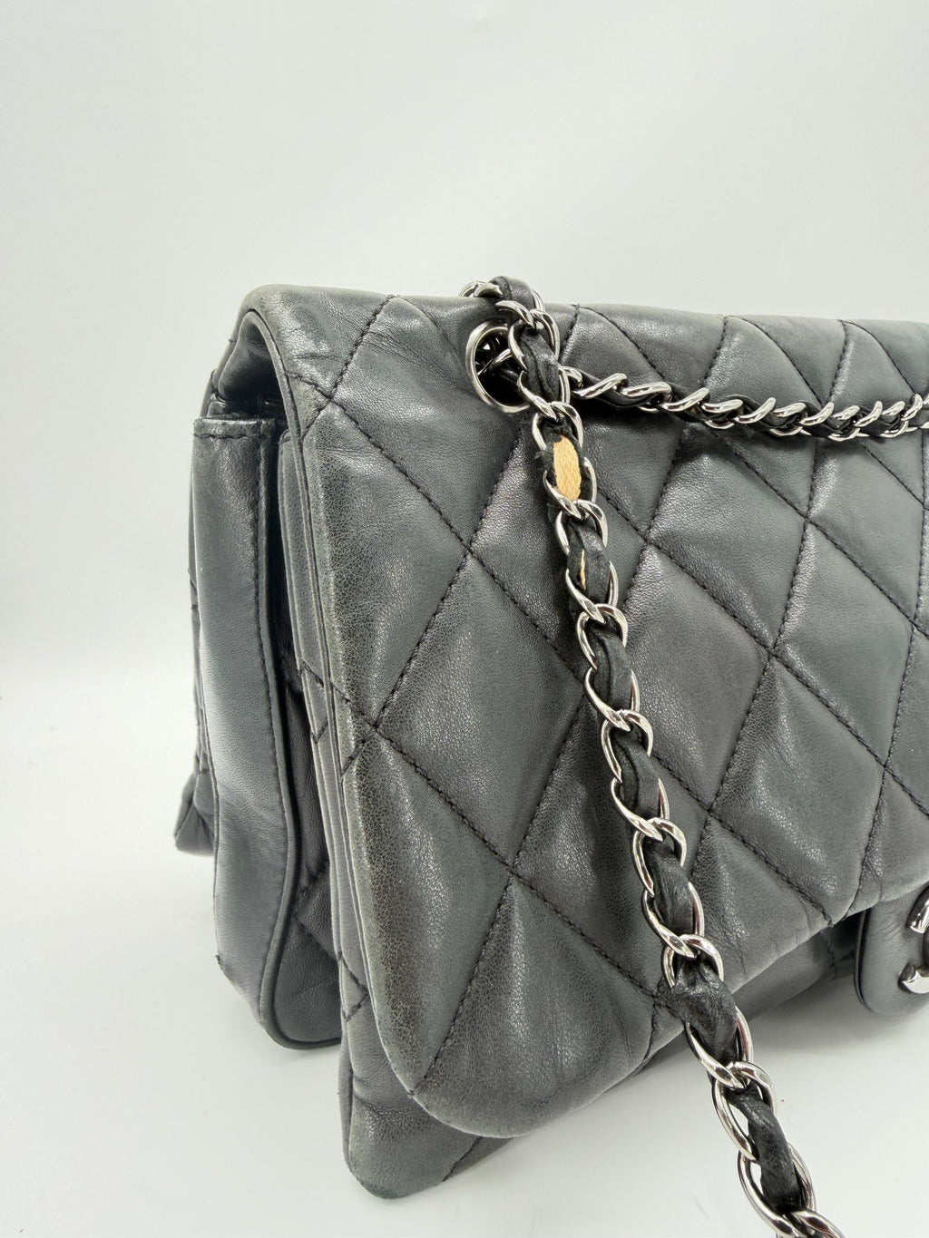 CHANEL ACCORDION