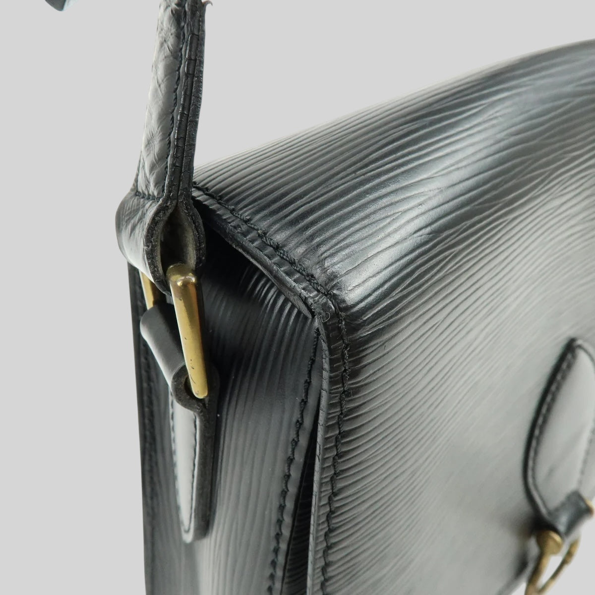 Louis Vuitton Saint Cloud