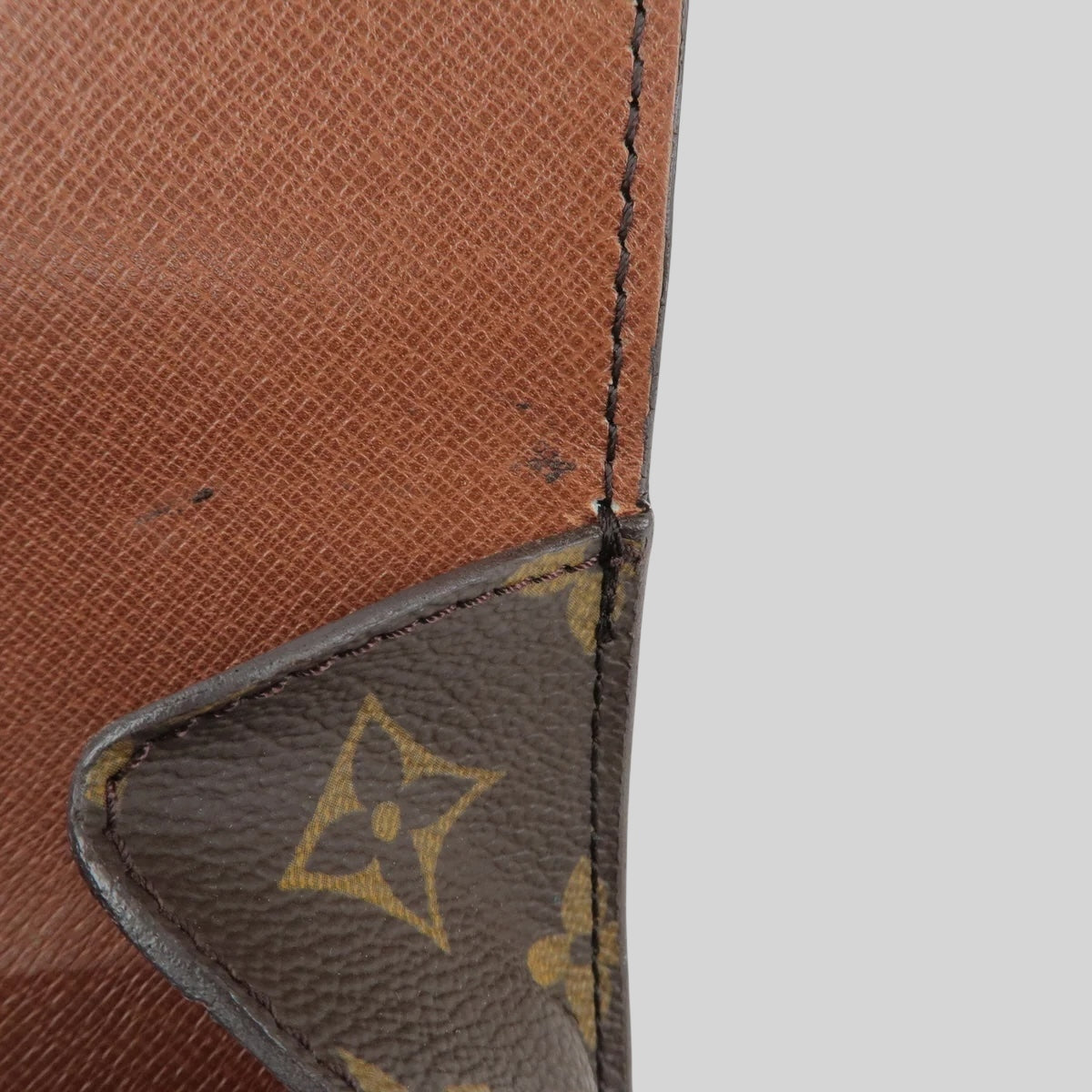 Louis Vuitton Saint Cloud PM