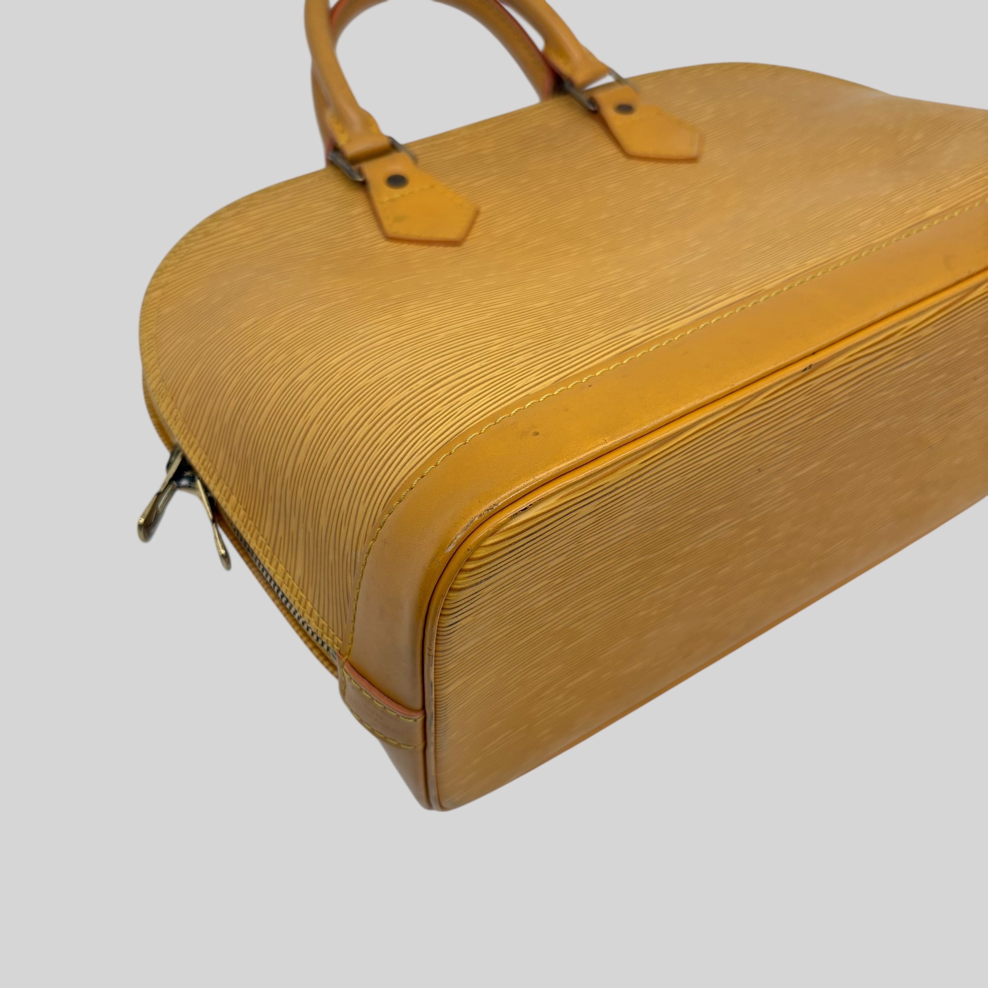 Louis Vuitton Alma PM