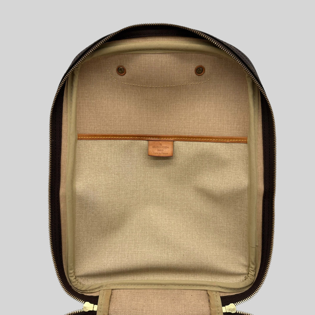 Louis Vuitton Excursion