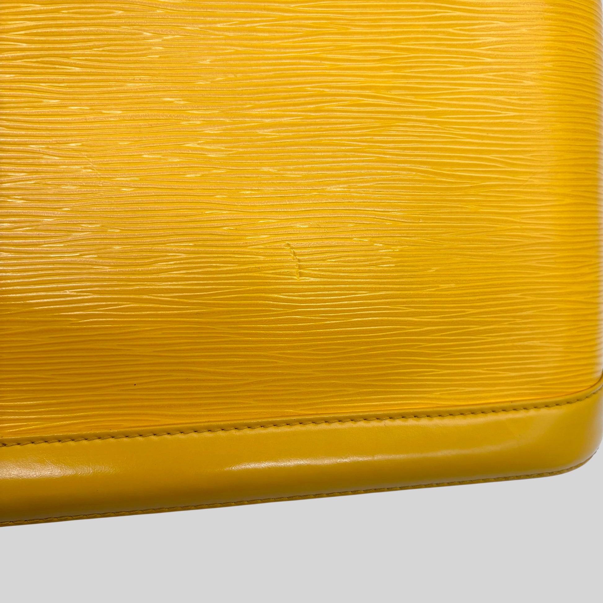 Louis Vuitton Alma PM Mimosa