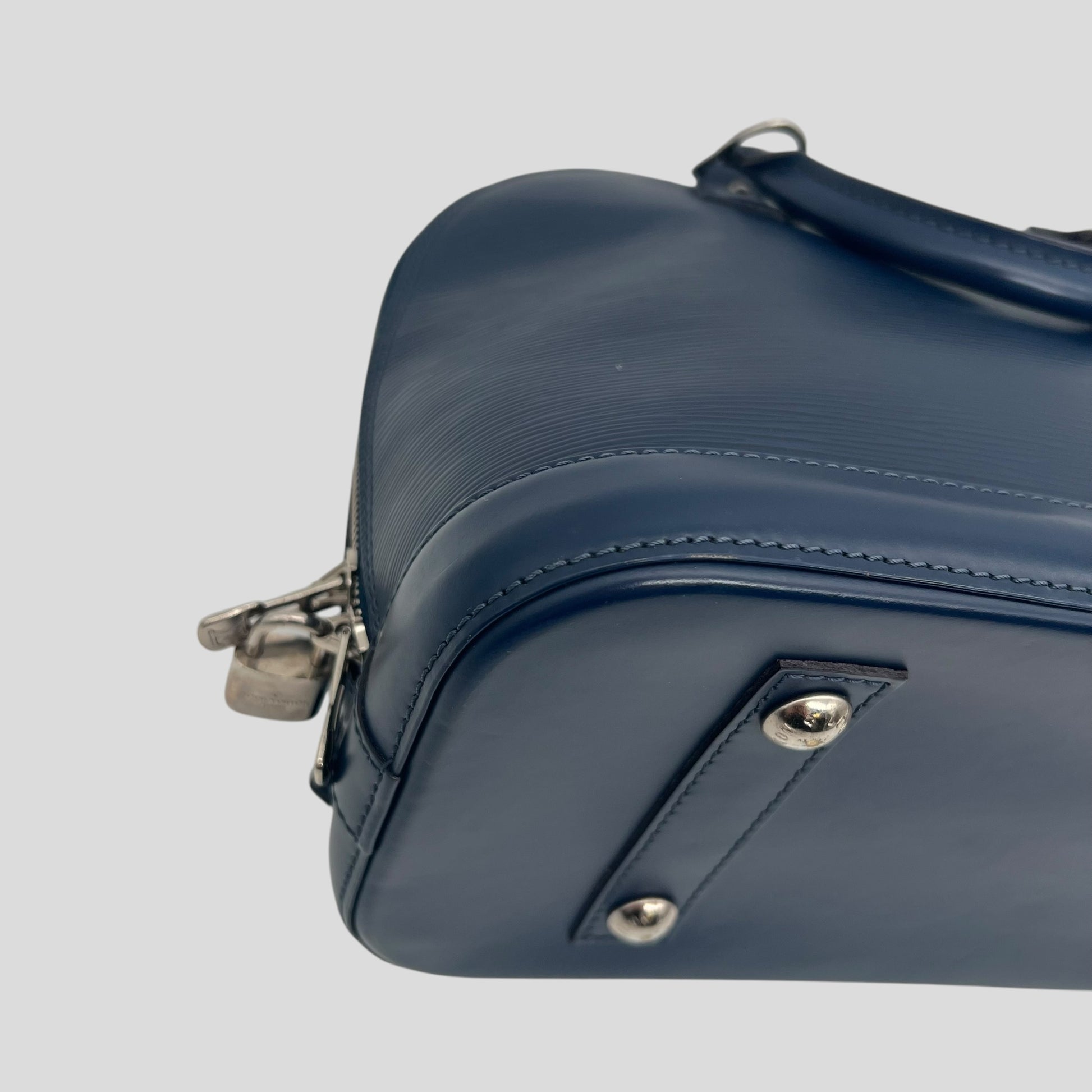 Louis Vuitton Alma PM