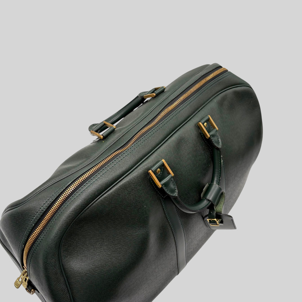 Louis Vuitton Kendall Taiga