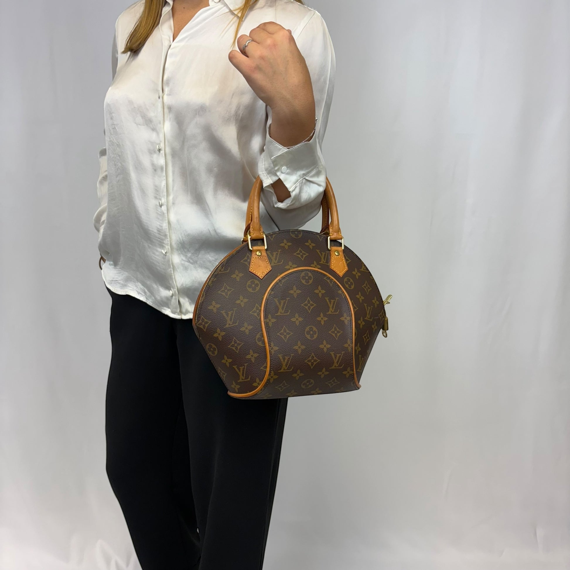 Louis Vuitton Ellipse PM