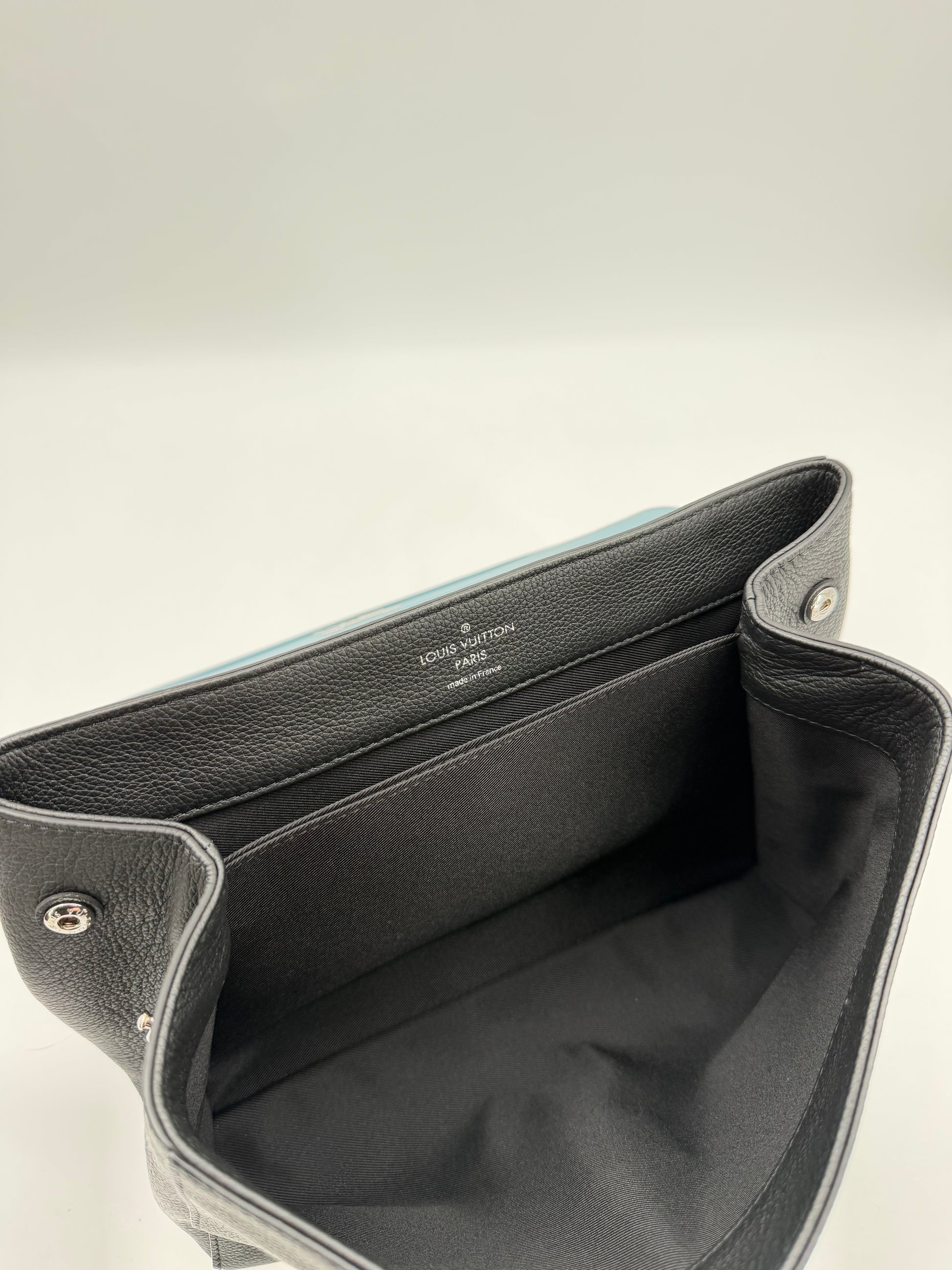 LOUIS VUITTON LOCK ME