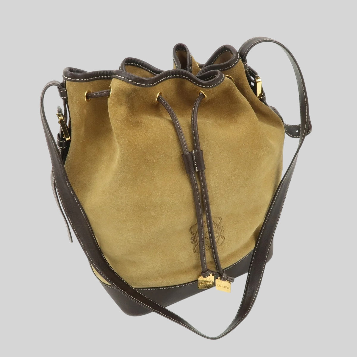 Loewe Anagram Seau