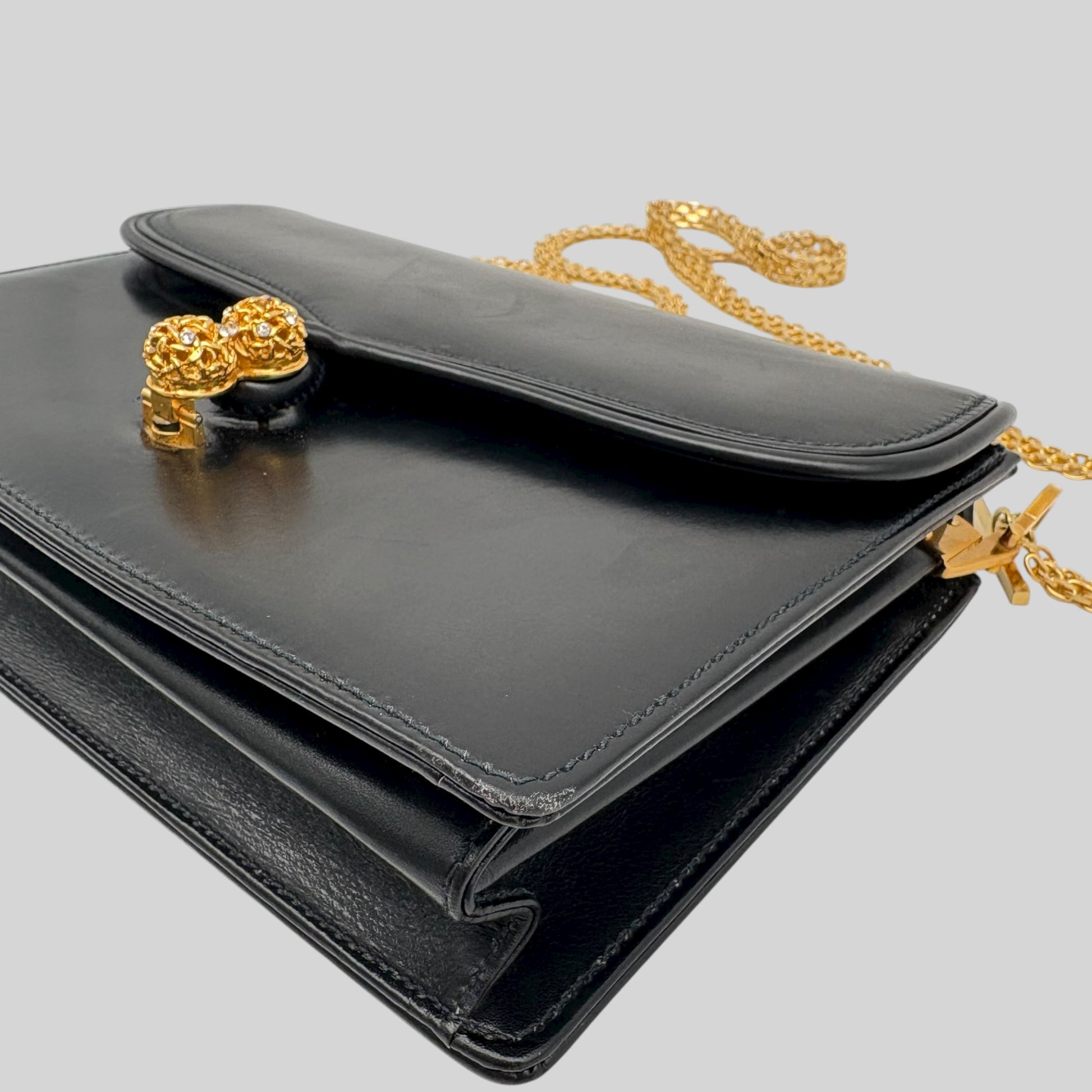 Gucci Chain Shoulder
