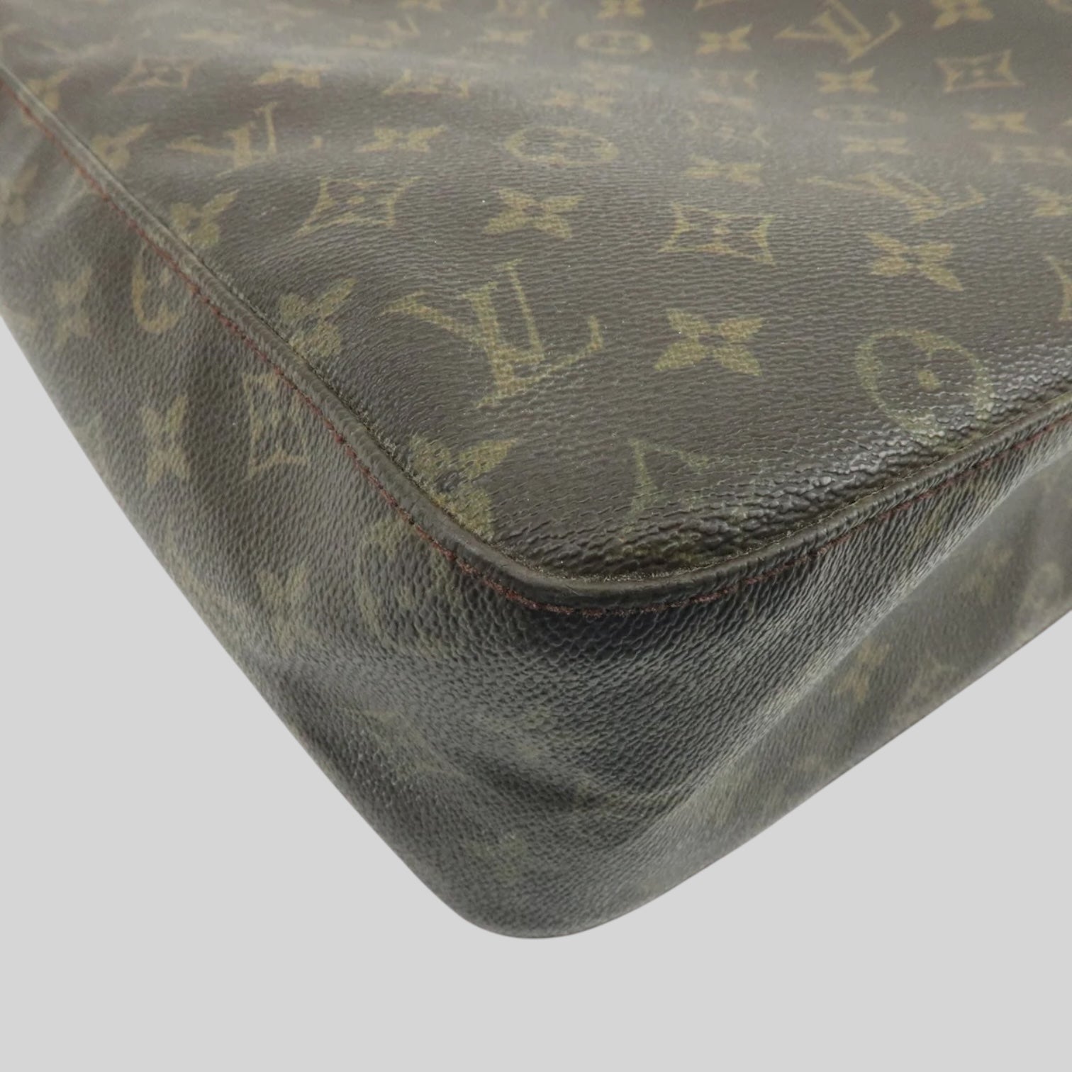 Louis Vuitton Looping GM