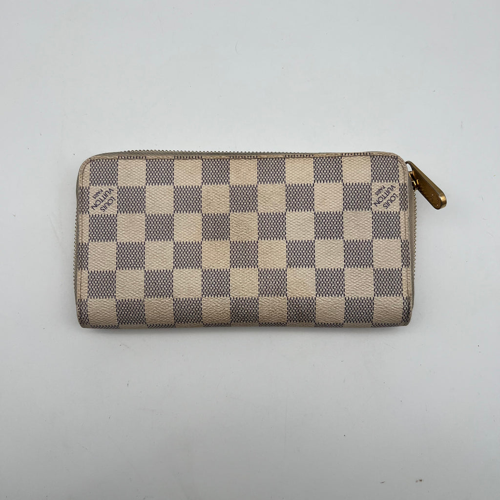 Louis Vuitton Zippy